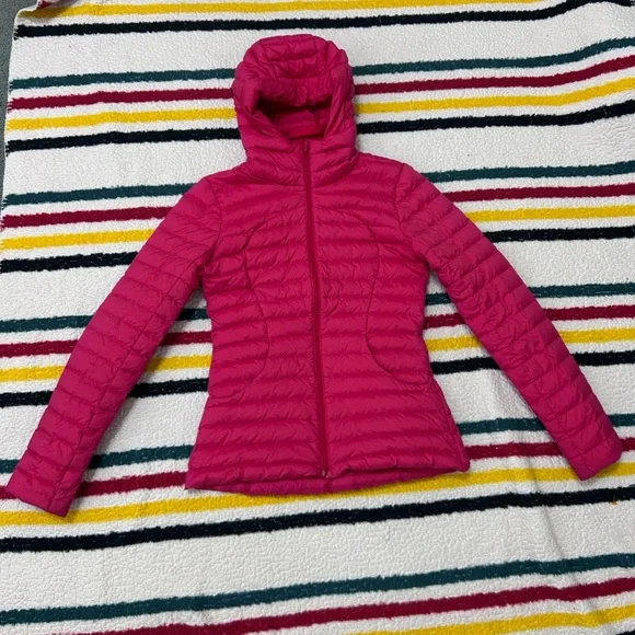 Lululemon Pack It Down Puffer Jacket in Calypso Pink, Size 4 - Picture 2 of 13